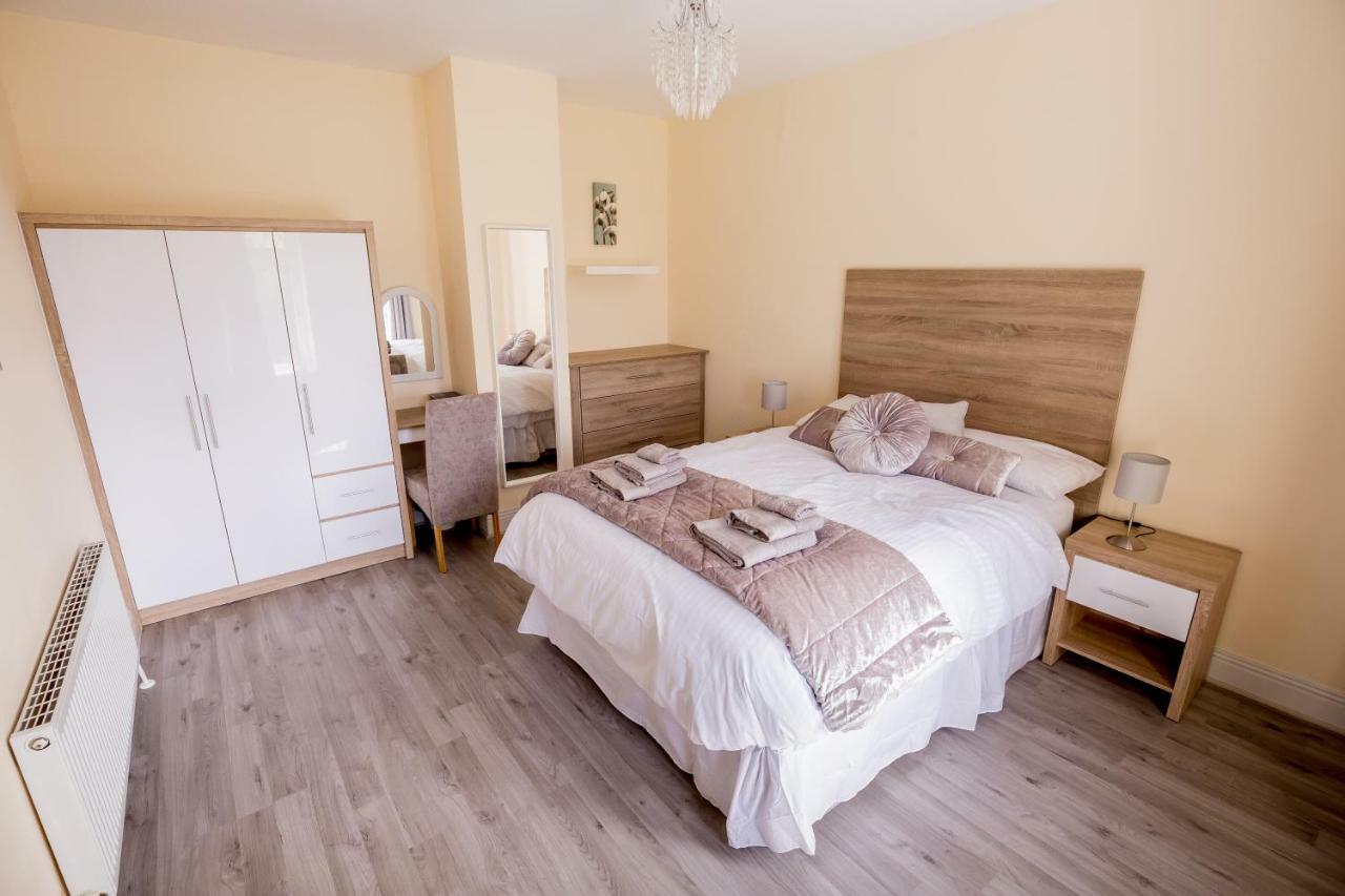 Laurel Lodge Cill Airne Esterno foto