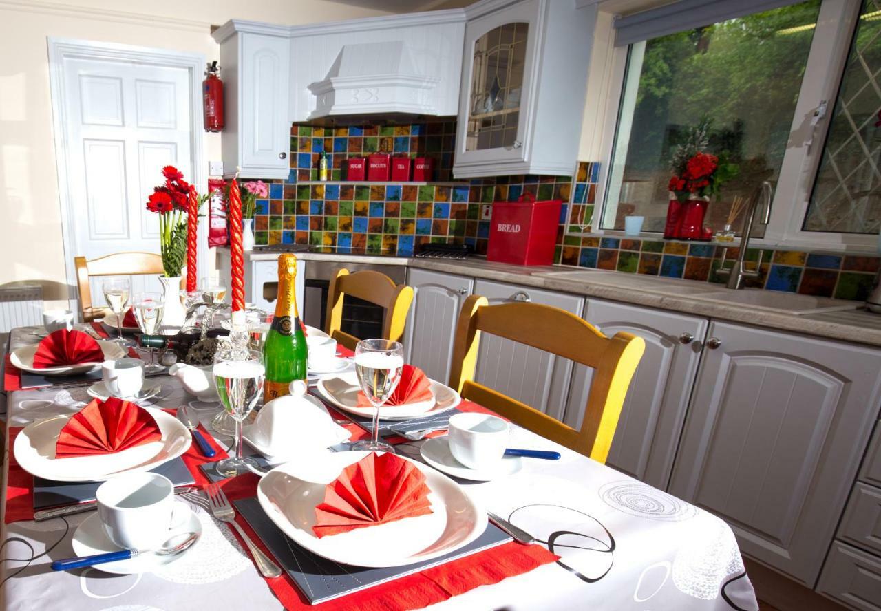 Laurel Lodge Cill Airne Esterno foto